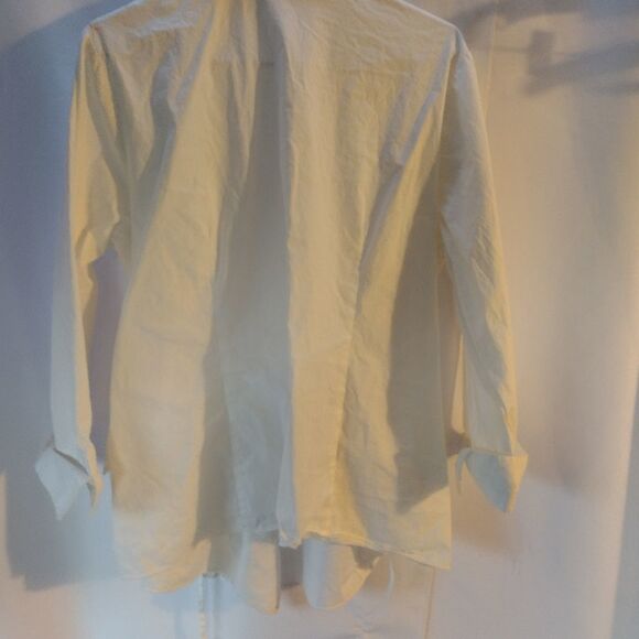 JM Collection wrap shirt - Picture 2 of 8